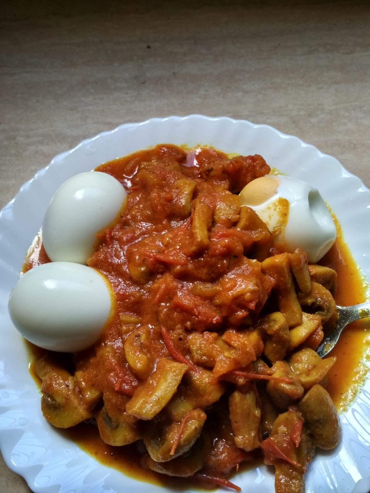 Mushroom Tomato Egg Curry
