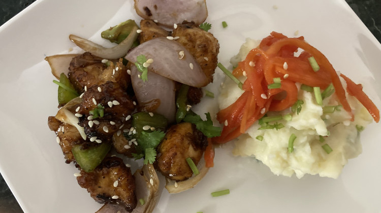 Spicy Orange Chicken with tangy Mashed potatoes and Papaya